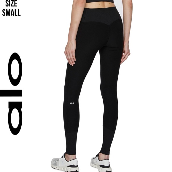 ALO Yoga Pants - ALO YOGA
ALOSOFT LOUNGE LEGGINGS